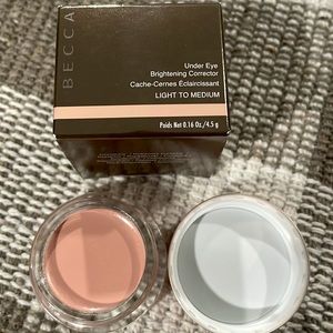 NEW BECCA UNDER EYE CORRECTOR- LIGHT TO MEDIUM